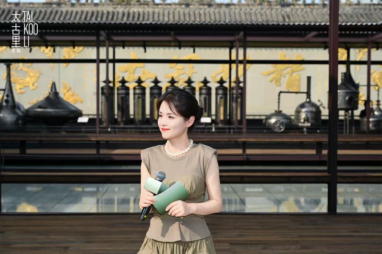 连升三名内地高管，太古地产为千亿港元投资计划护航？