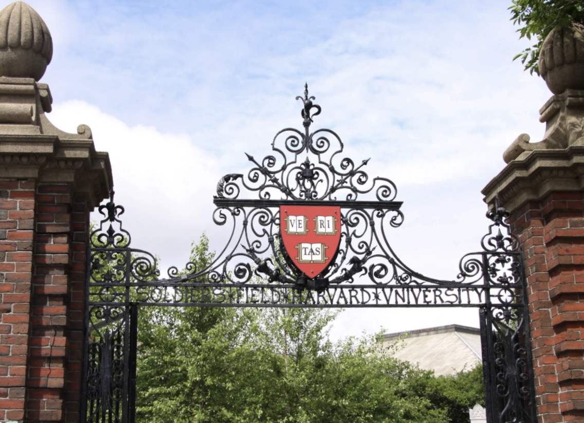 针对哈佛大学签证政策又有变化！最近赴美留学还去得成吗？