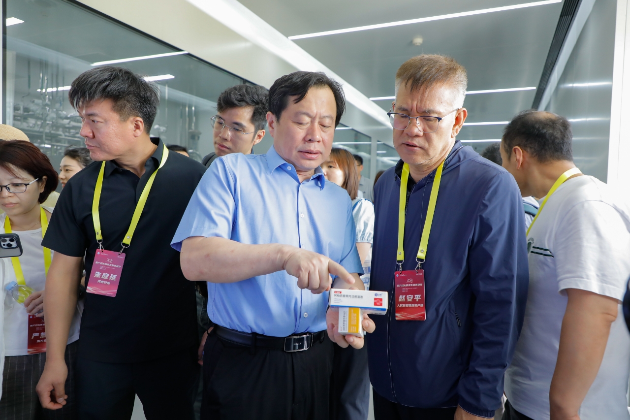 “国产药高质量发展调研行”在齐鲁制药举行(6)