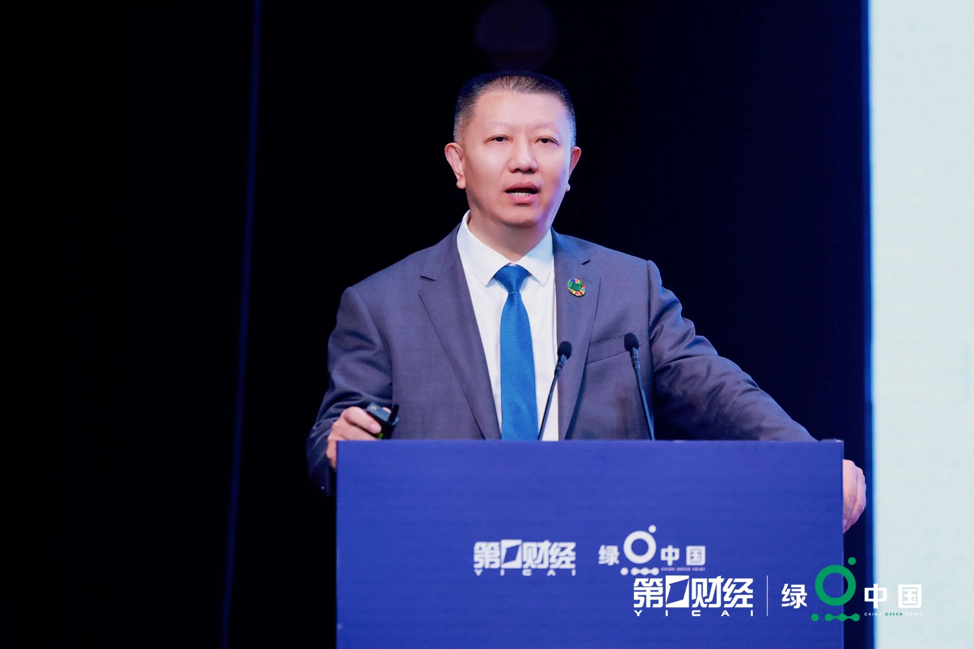 绿野新踪 | “第一财经2025绿点中国” 探索绿色未来路径 绿野新踪 | “第一财经2025绿点中国” 探索绿色未来路径