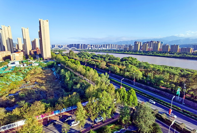 与城市建设同频共振！宝鸡公交这样找准自身定位｜一线调研