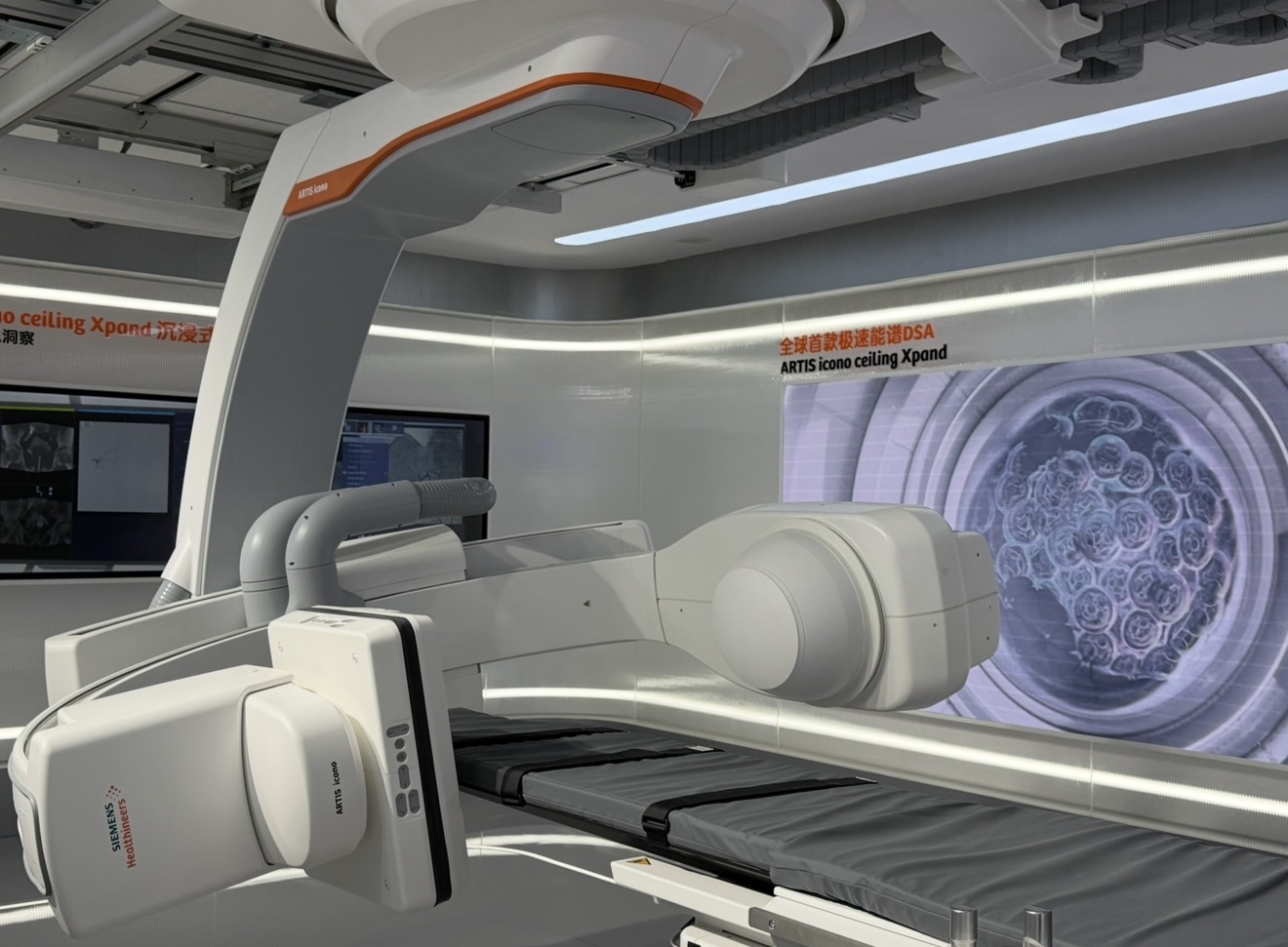 聚焦进博会|AI赋能医疗器械,跨国厂商研发重心转向中国 聚焦进博会|AI赋能医疗器械,跨国厂商研发重心转向中国