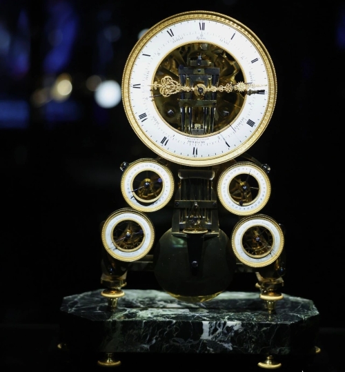 讲述勇气、历史与记忆的漫画｜上海展览推荐