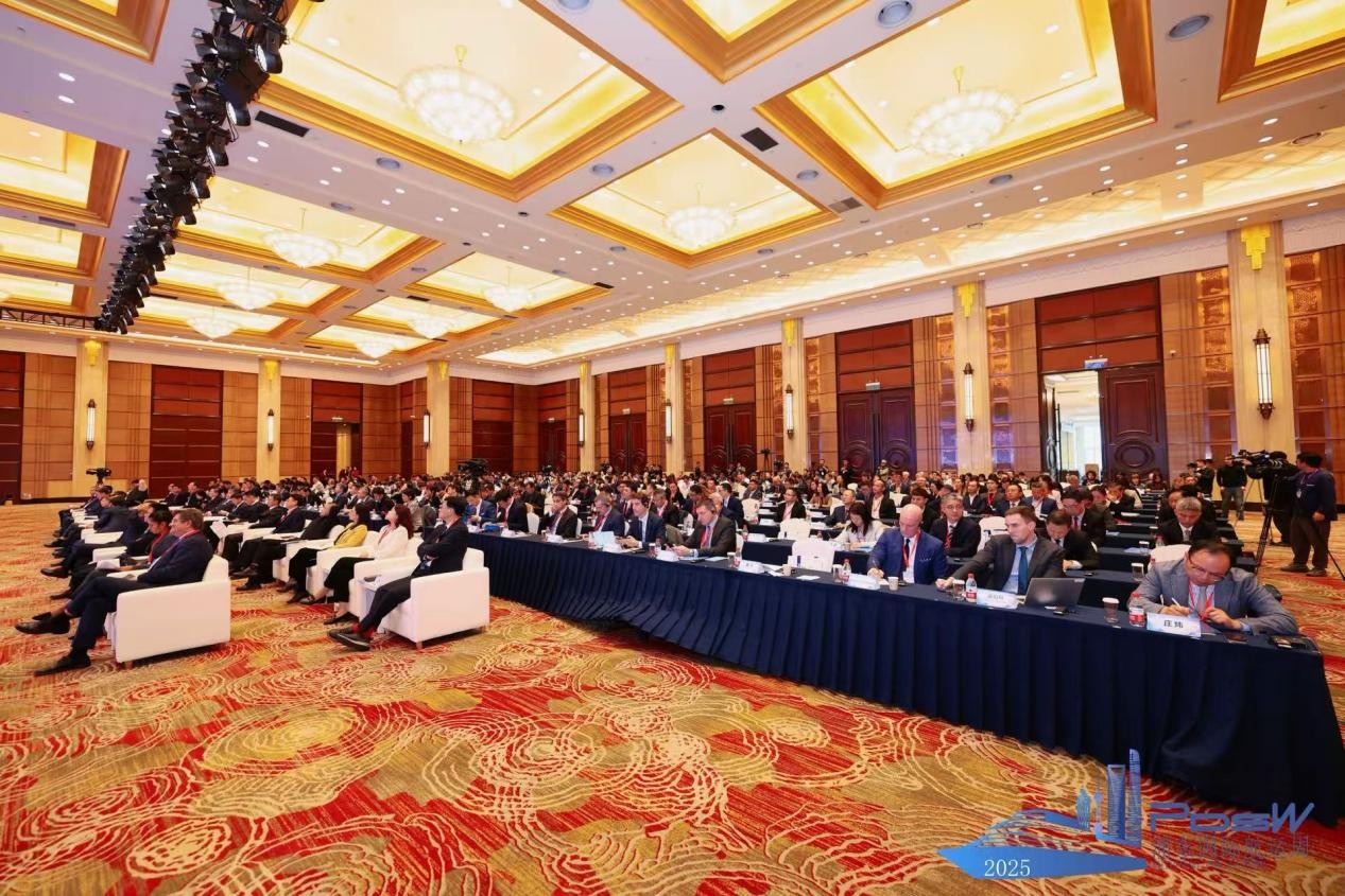 “蓝海无界,共塑全球航运新未来”—2025浦东航运周系列活动圆满收官(4)