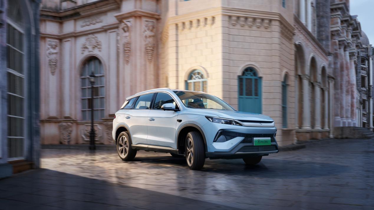 限时9.98-15.68万元,2026款宋L/宋Pro DM-i上市,长续航、低油耗、更智能! 限时9.98-15.68万元,2026款宋L/宋Pro DM-i上市,长续航、低油耗、更智能!