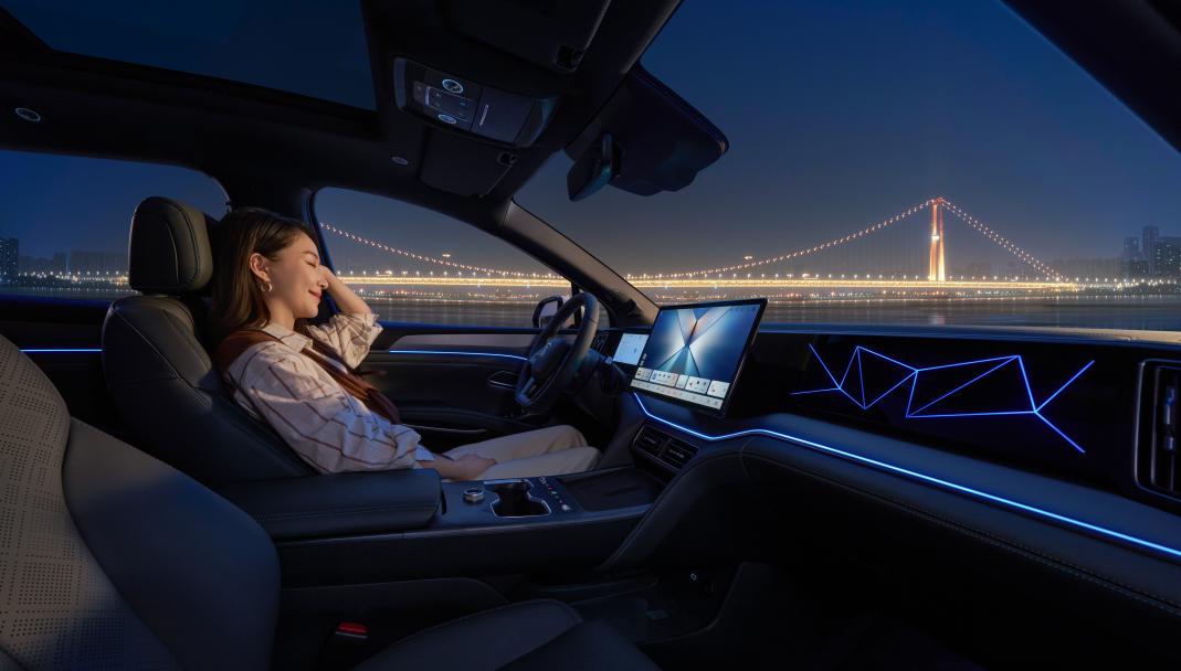 限时9.98-15.68万元,2026款宋L/宋Pro DM-i上市,长续航、低油耗、更智能! 限时9.98-15.68万元,2026款宋L/宋Pro DM-i上市,长续航、低油耗、更智能!