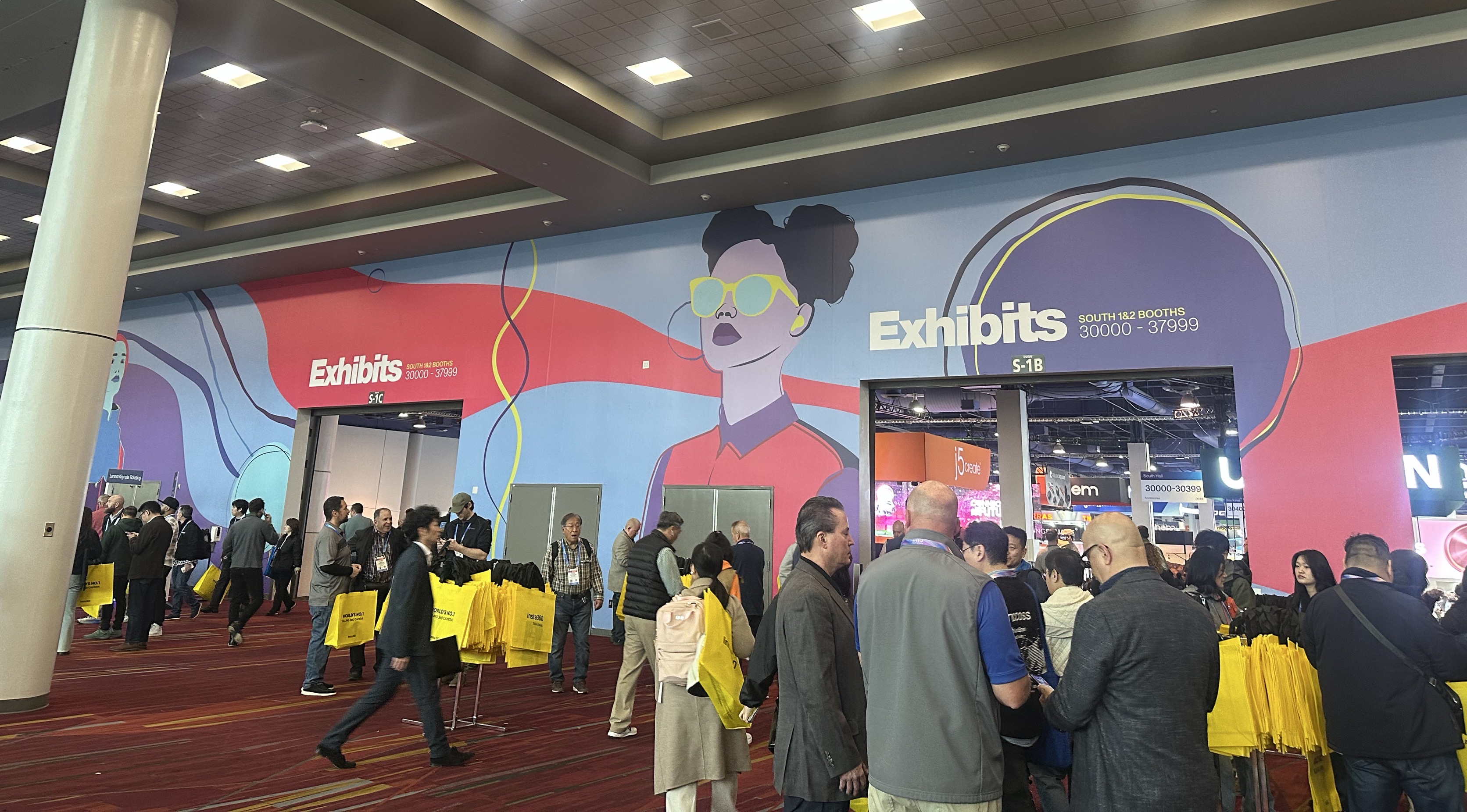 直击CES｜不再死磕昂贵的大模型，硅谷创业者加码设备端AI