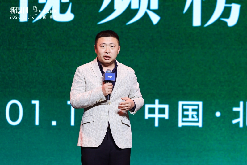 从战地记者到美食博主，他靠纪录片实现商业闭环