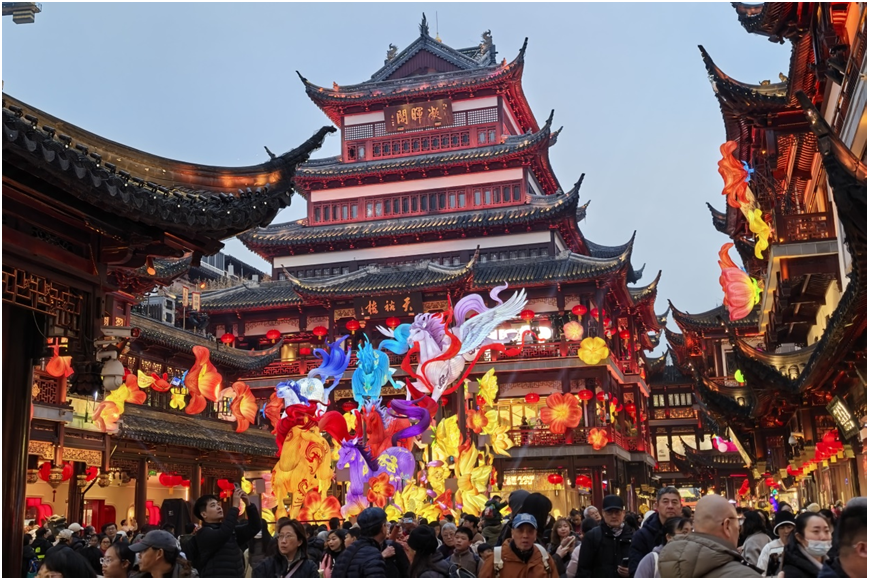 金融加一度，年味更浓烈 中信银行上海分行助热申城新春消费