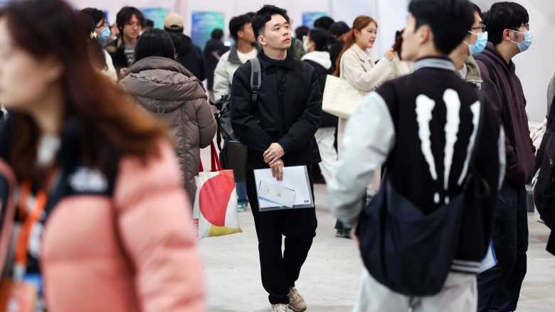 今年春招销售与研发成求职首选，质量管理需求首超人事财务