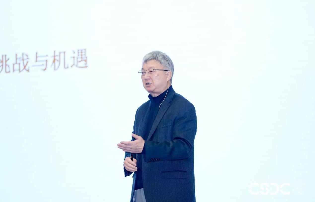 朱民:中国新能源走向世界,一个全新的产业链和发展模式正在形成(1) 朱民:中国新能源走向世界,一个全新的产业链和发展模式正在形成(1)