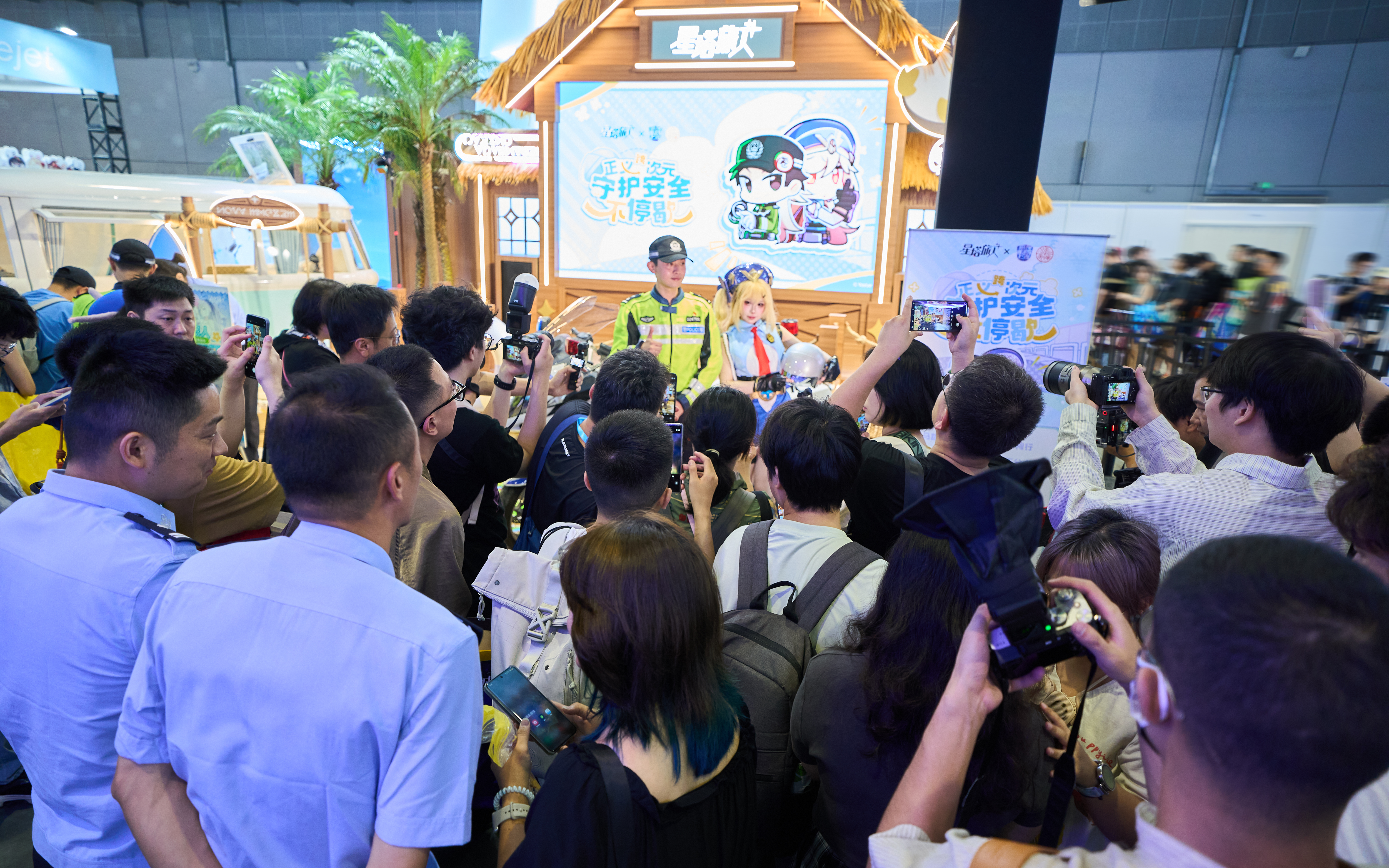 漫威影业总裁来了、海外观众占18%：30多国爱好者赴沪打卡漫展(2)