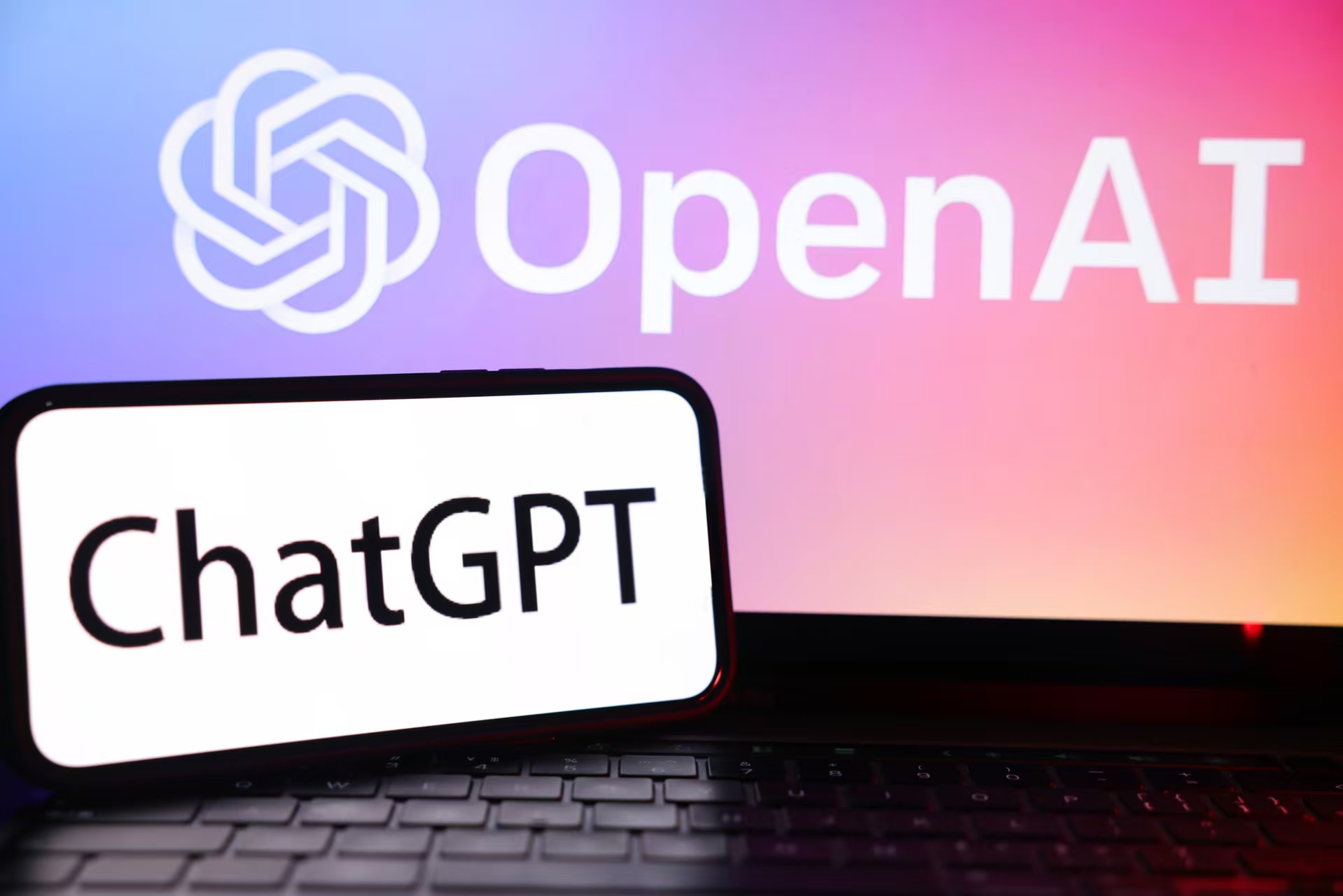 OpenAI被曝年化收入不及预期，多只美股半导体股集体下挫(1)